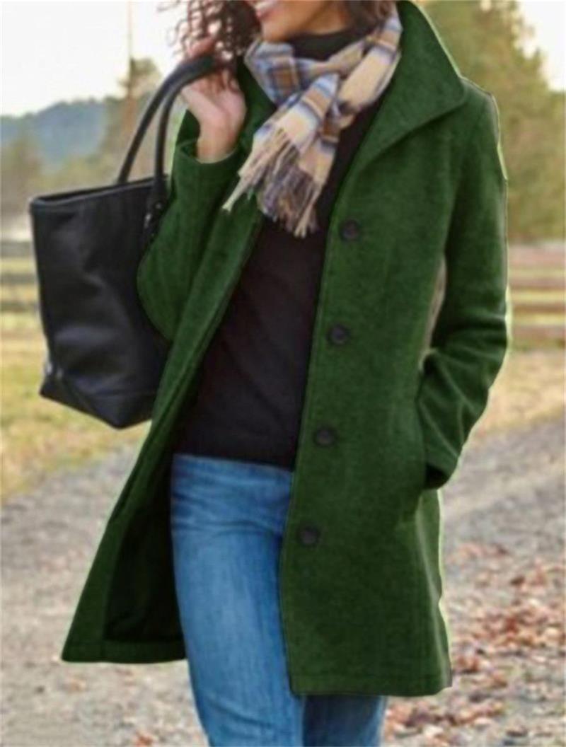 Manteau à manches longues de l'hiver des femmes