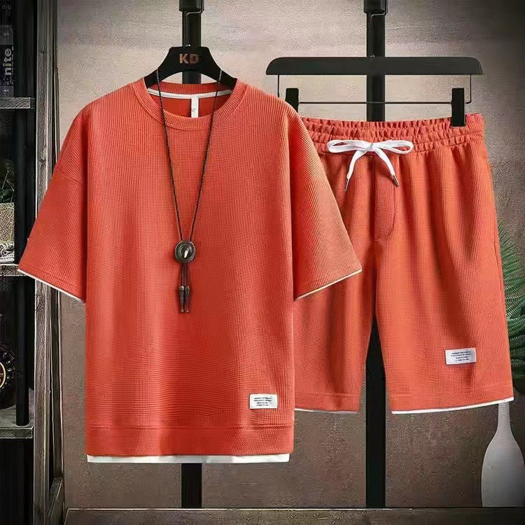 👕 50% DE RÉDUCTION! 🧇 Ensemble 2 Pièces T-Shirt & Short en Tissu Gaufré – Léger, Respirant & Parfait Pour Un Look Décontracté En Été ☀️