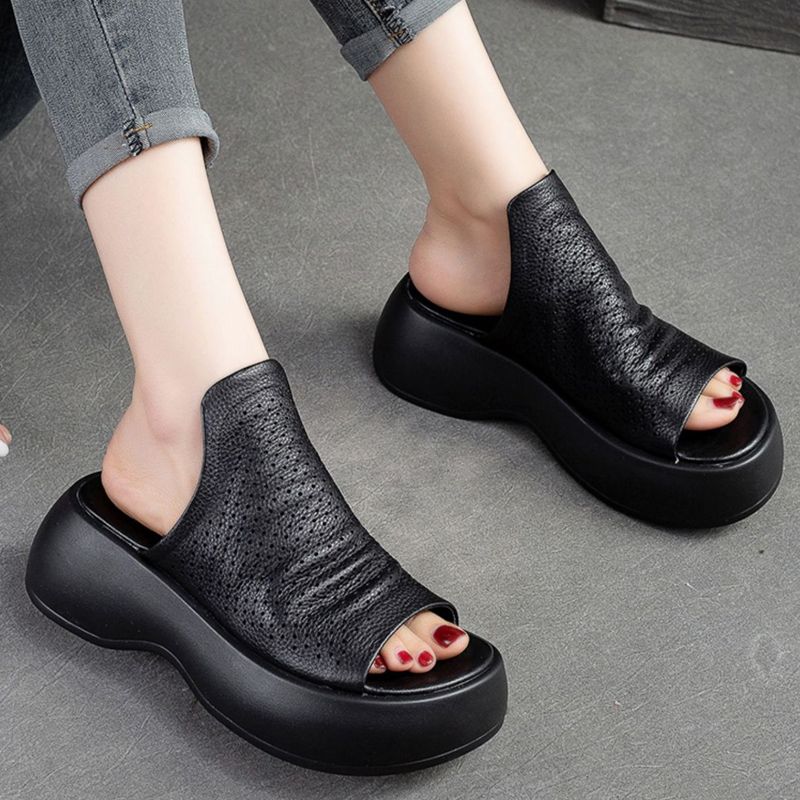 Pantoufles en Cuir Respirantes et Creuses pour Femmes