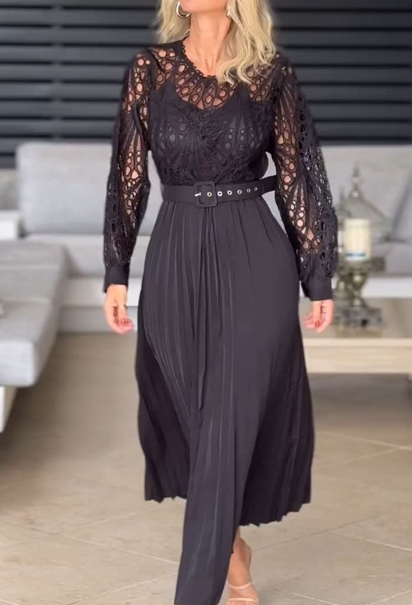 Robe à plis creux en dentelle pour femme