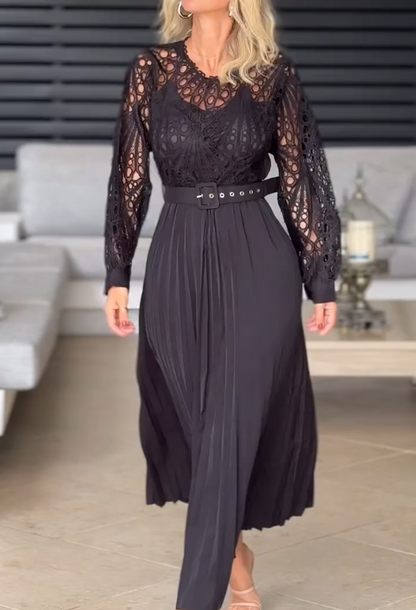 Robe à plis creux en dentelle pour femme