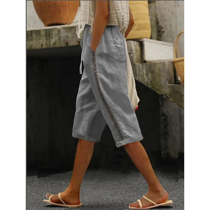 Pantalon capri d’été femme avec dentelle ajourée
