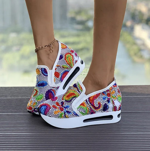 🔥Promotions du début de l'été 🔥Chaussures de sport orthopédiques en maille respirante translucide imprimée à hauteur intérieure pour femmes