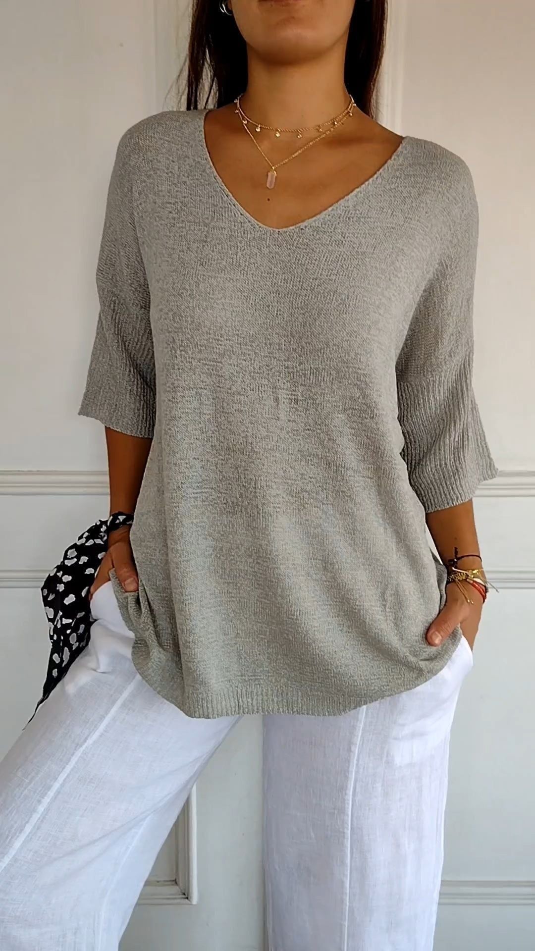 🔥Vente chaude-45% de réduction🥰Haut tricoté à col en V uni（Achetez 2 livraison gratuite）