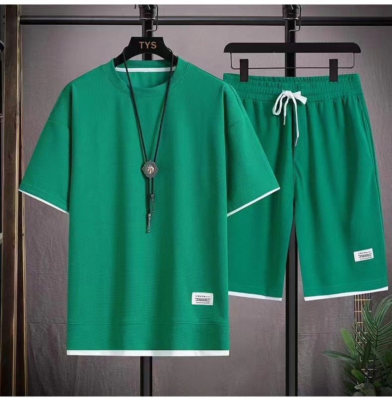 👕 50% DE RÉDUCTION! 🧇 Ensemble 2 Pièces T-Shirt & Short en Tissu Gaufré – Léger, Respirant & Parfait Pour Un Look Décontracté En Été ☀️