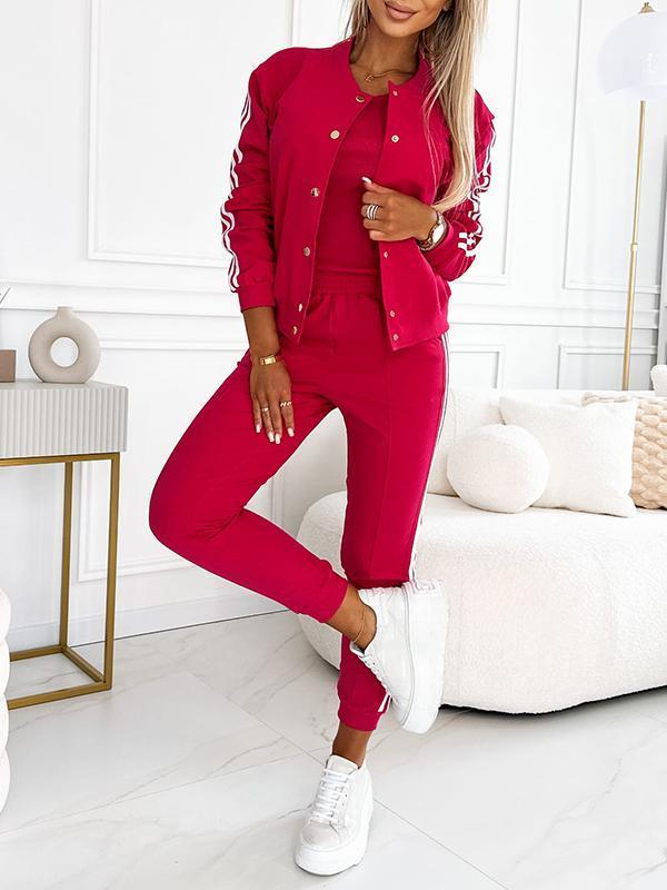 Ensemble trois pièces pour femme comprenant une veste et un pantalon de baseball