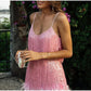 👗 60 % DE RÉDUCTION MAINTENANT ! ✨ Robe à bretelles spaghetti et franges – Paillettes glamour, jupe fluide à volants, parfaite pour une soirée festive 🌟🎉
