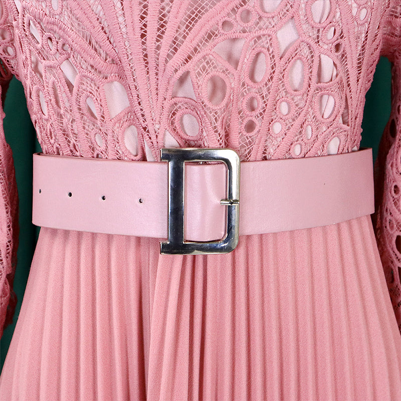 Robe à plis creux en dentelle pour femme