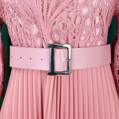 Robe à plis creux en dentelle pour femme
