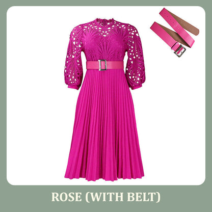 Robe à plis creux en dentelle pour femme