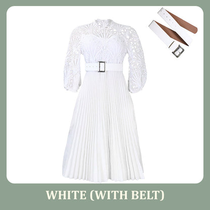 Robe à plis creux en dentelle pour femme