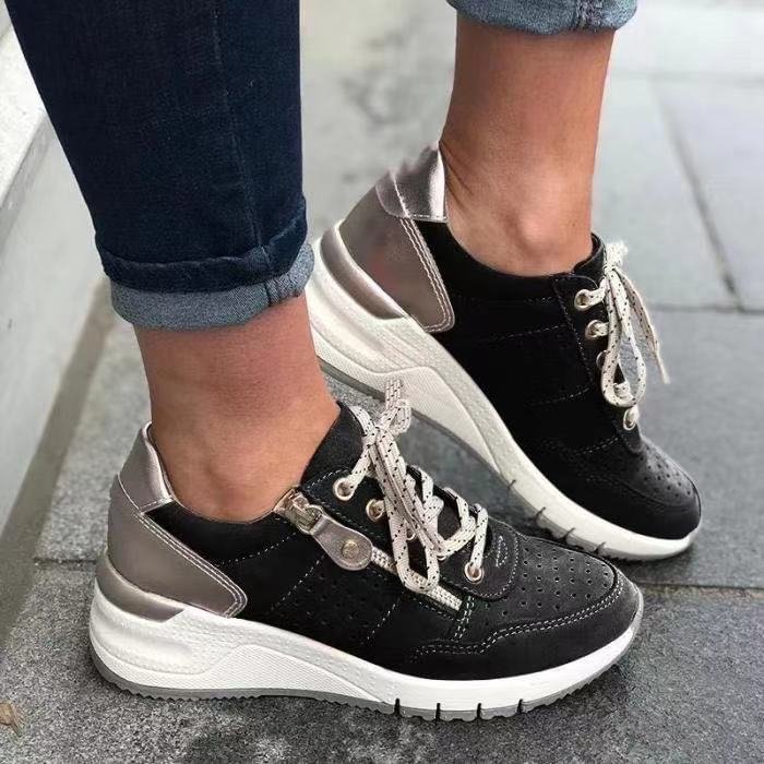 Chaussures à glissière du côté confort des femmes