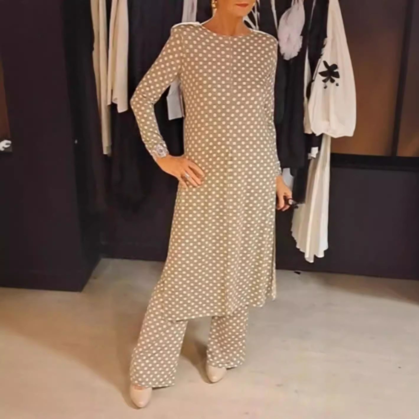 ✨SOLDES 50 % DE RÉDUCTION ✨ Ensemble 2 pièces à pois (haut et pantalon)