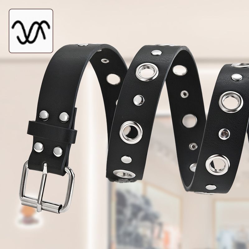 Ceinture style punk pour femme avec boucle