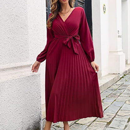 Robe pour femmes longue à plis avec ceinture nouée enveloppante