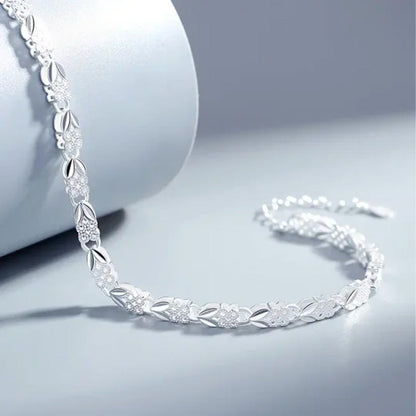 ✨Bracelet élégant et scintillant en forme de trèfle chanceux🍀