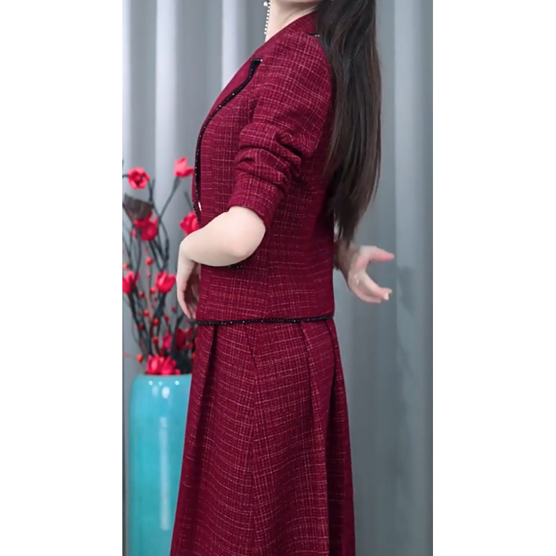 Ensemble 2 Pièces : Blazer Tendance et Robe Sans Manches pour Femme