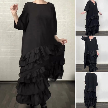 Robe fluide oversize à volants et superpositions