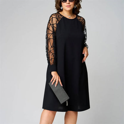 Robe tunique noire ample à manches en résille