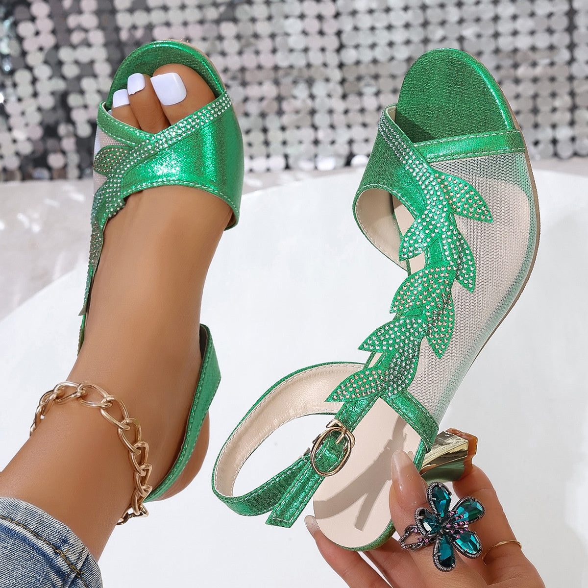 Talons aiguilles en maille et strass pour femmes