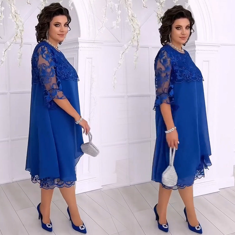 Transparentes Spitzenkleid in Layering-Optik