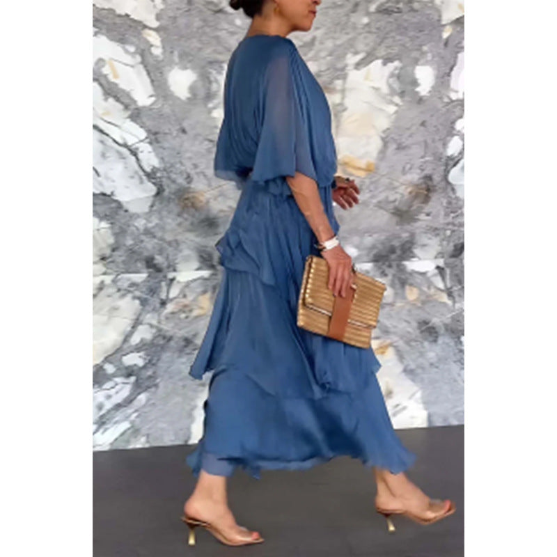 Robe Élégante Superposée à Col en V et Taille Cintrée avec Ceinture