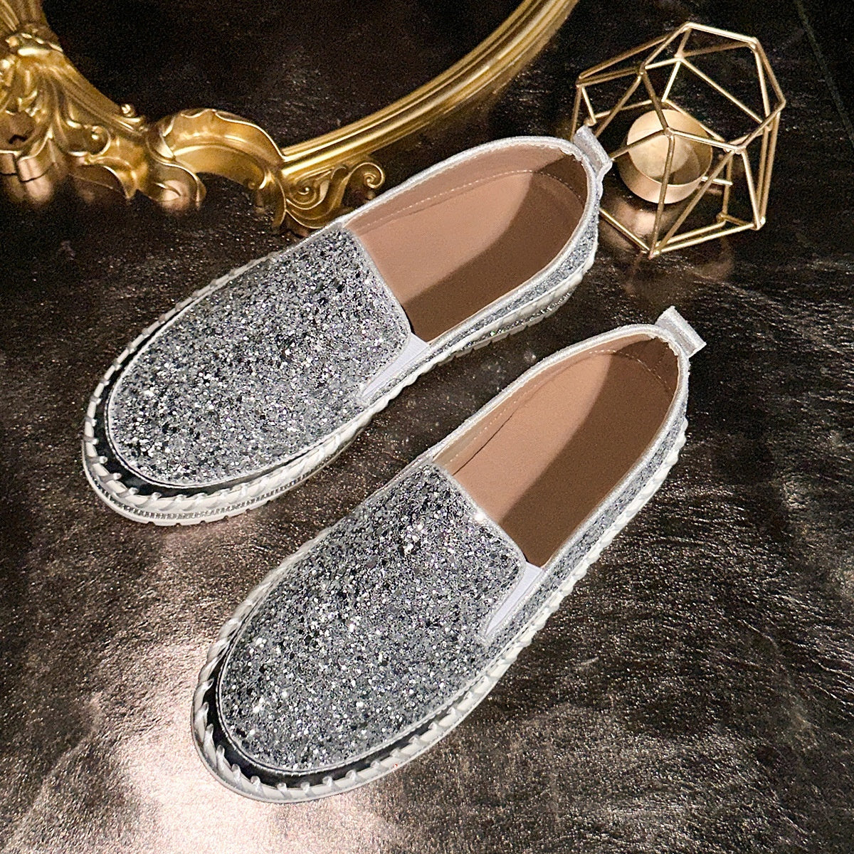 👟 60% DE RÉDUCTION! 🚶‍♀️ Chaussures Slip-On Décontractées pour Femme – Confortables, Légères & Faciles à Enfiler pour le Quotidien 🌸
