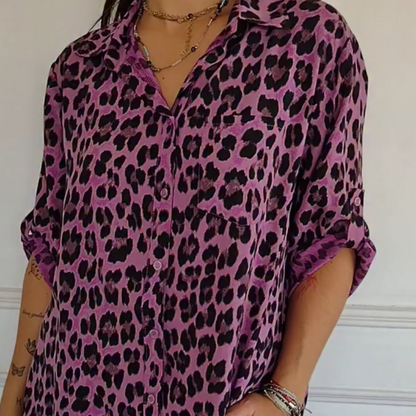 Chemise élégante à imprimé léopard avec col à revers et manches ajustables