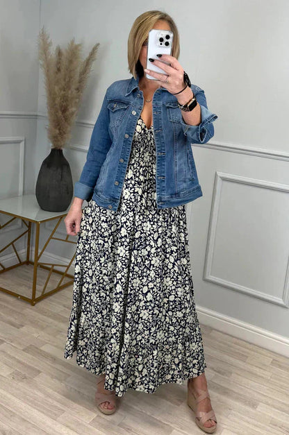 Robe léopard avec taille froncée