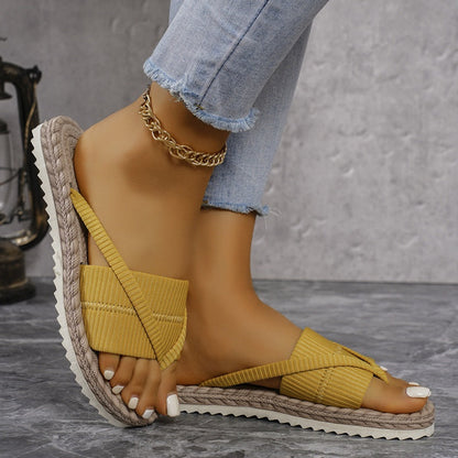 Tongs confortables et décontractées pour femme