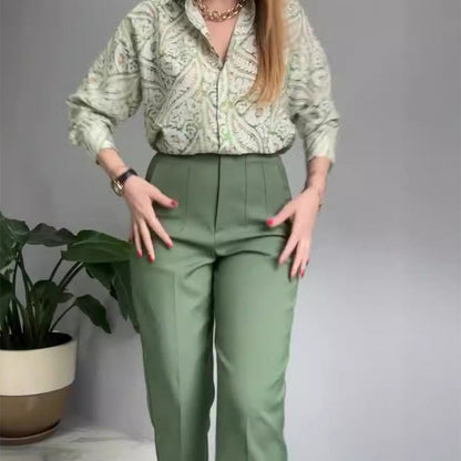 Ensemble 2 pièces chemise imprimée et pantalon à boutons pour femme