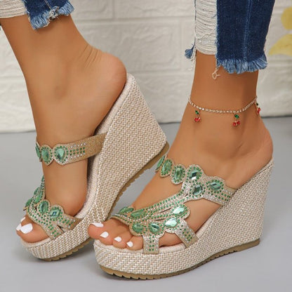 🔥 Hot Sale 🔥Sandales à semelles compensées antidérapantes de luxe avec strass pour femmes