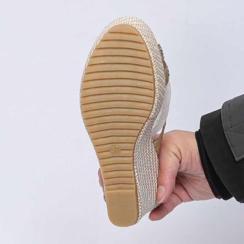 🔥 Hot Sale 🔥Sandales à semelles compensées antidérapantes de luxe avec strass pour femmes