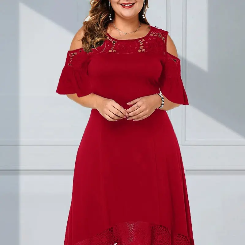 Robe élégante à épaules froides et ourlet en dentelle pour femmes