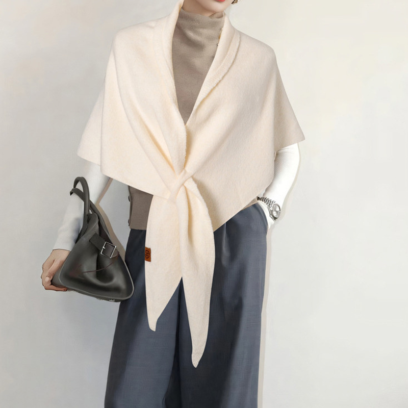 Écharpe châle triangulaire tendance pour femme