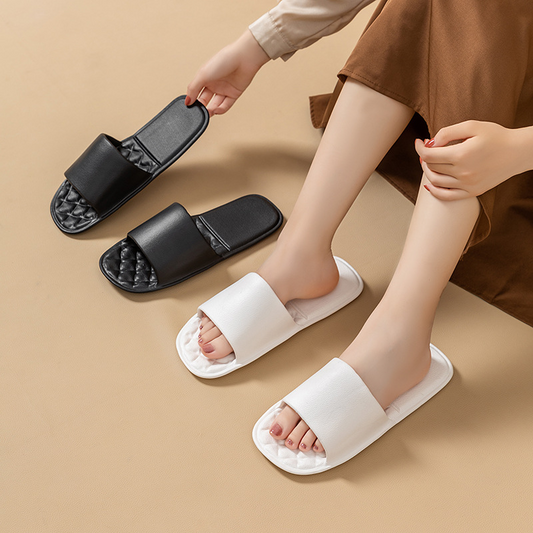 🛁 60% DE RÉDUCTION ! ✨ Chaussons de Douche Jetables Antidérapants - Semelle Texturée et Confort Doux, Hygiéniques pour Voyage ou Spa ✈️📦