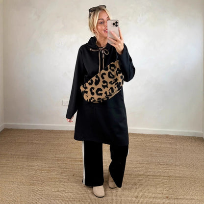 Robe longue oversize à capuche et poches pour femme