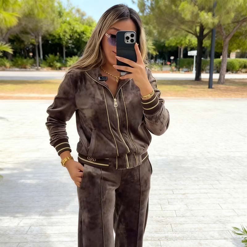 ✨ Ensemble survêtement 2 pièces pour femme — Le confort chic pour toutes les occasions ! 💃
