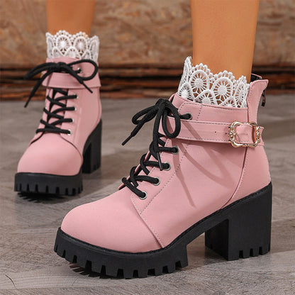 ⏳ Offre à durée limitée -50% ⏰ Bottes cheville à talon bloc avec empiècement dentelle 👢