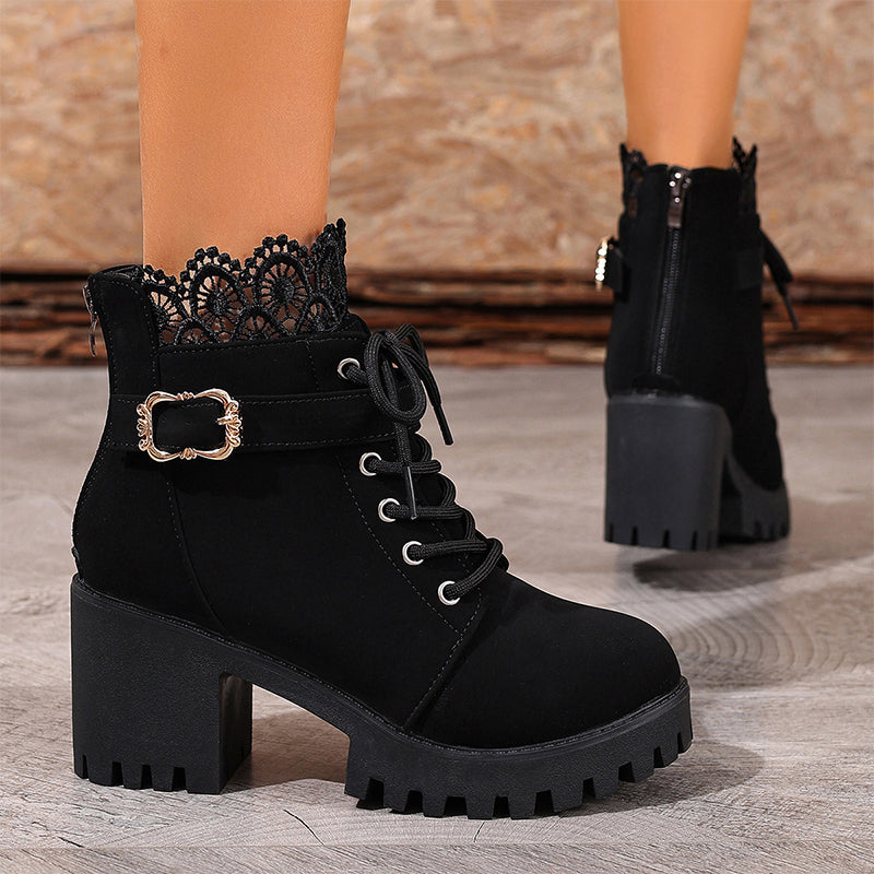 ⏳ Offre à durée limitée -50% ⏰ Bottes cheville à talon bloc avec empiècement dentelle 👢