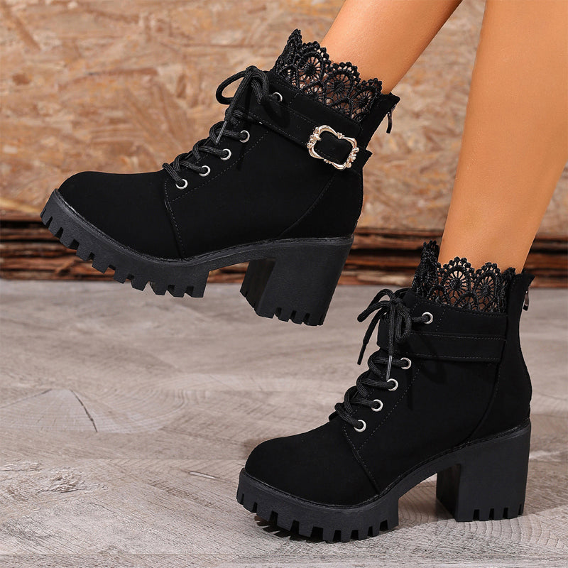 ⏳ Offre à durée limitée -50% ⏰ Bottes cheville à talon bloc avec empiècement dentelle 👢