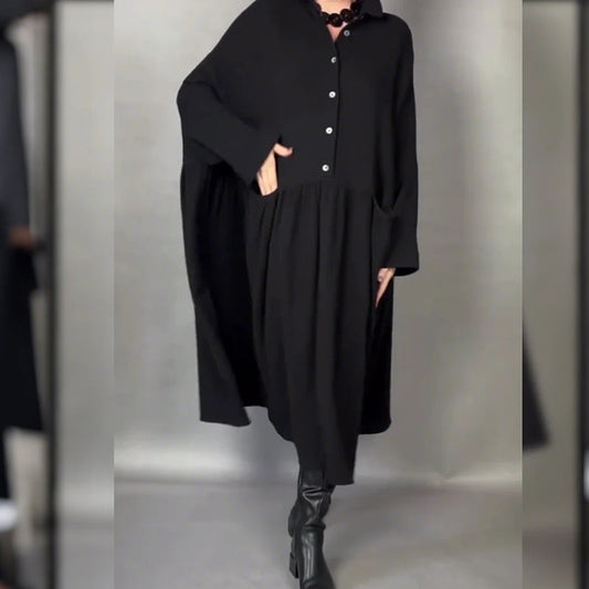 Robe longue élégante à revers évasés pour femme