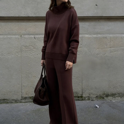 Ensemble sweat-shirt à col montant et pantalon à fermeture éclair sur le côté