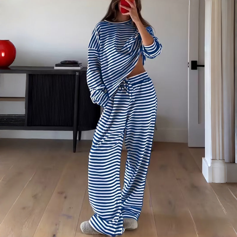 Ensemble deux pièces pour femme à rayures et manches longues pour les loisirs à la maison