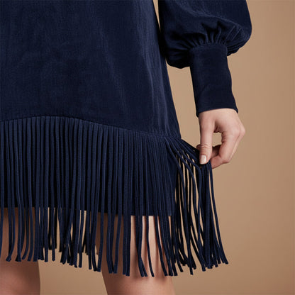 Robe à manches longues, col en V et franges en simili-suède pour femme
