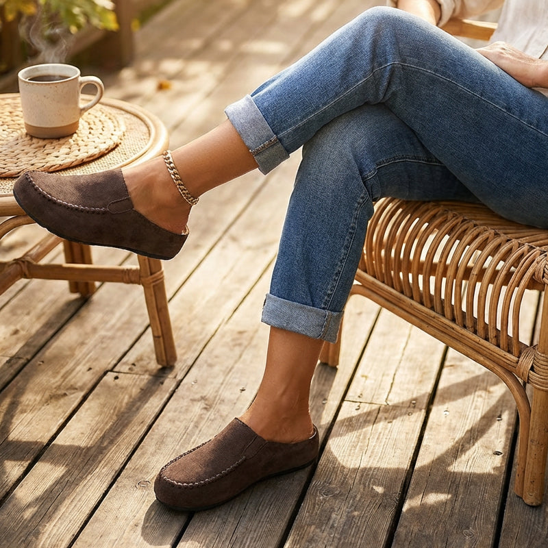 👡 50% DE RÉDUCTION! Pantoufles Mules Femme à Bout Large Fermé – Semelle Moelleuse, Antidérapantes & Parfaites Pour Un Confort Douillet À La Maison 🏠