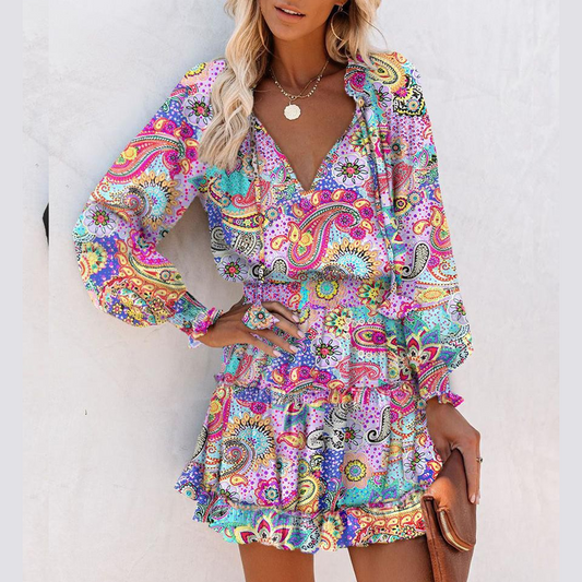 Mini-robe à col en V, manches longues et ourlet volanté pour femme
