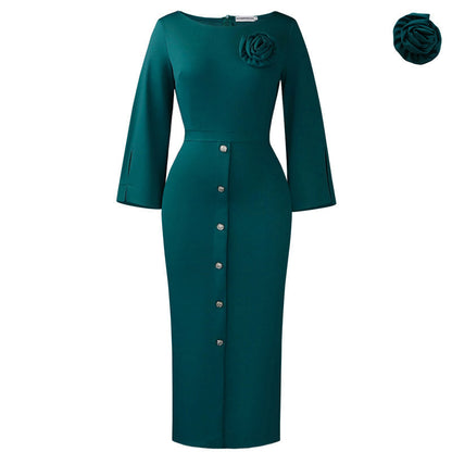 Élégante robe moulante à col rond