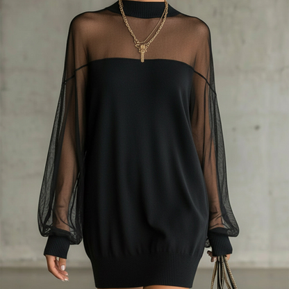 Mini-robe à col montant en maille transparente
