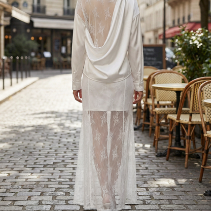 Ensemble femme avec haut boutonné et jupe en dentelle florale